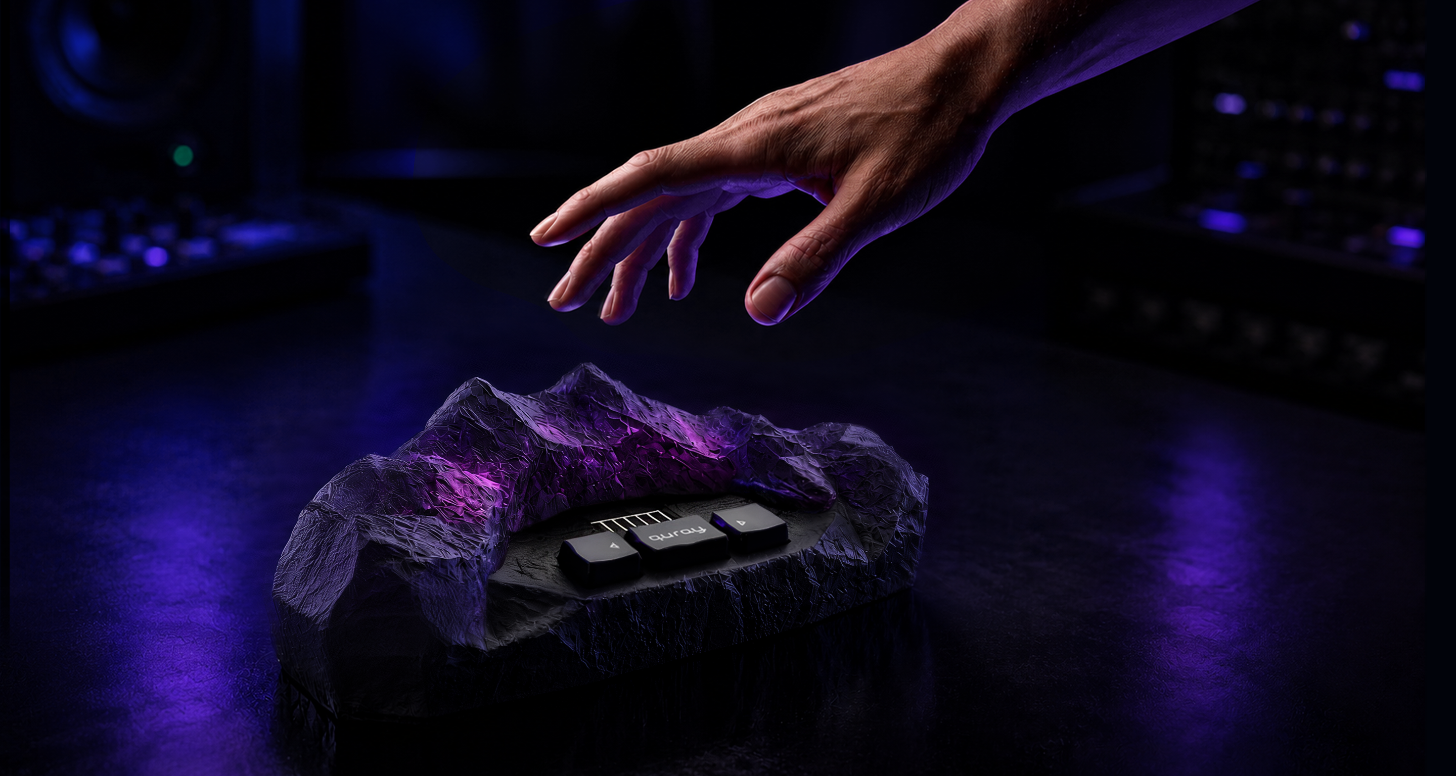 Quray device glowing