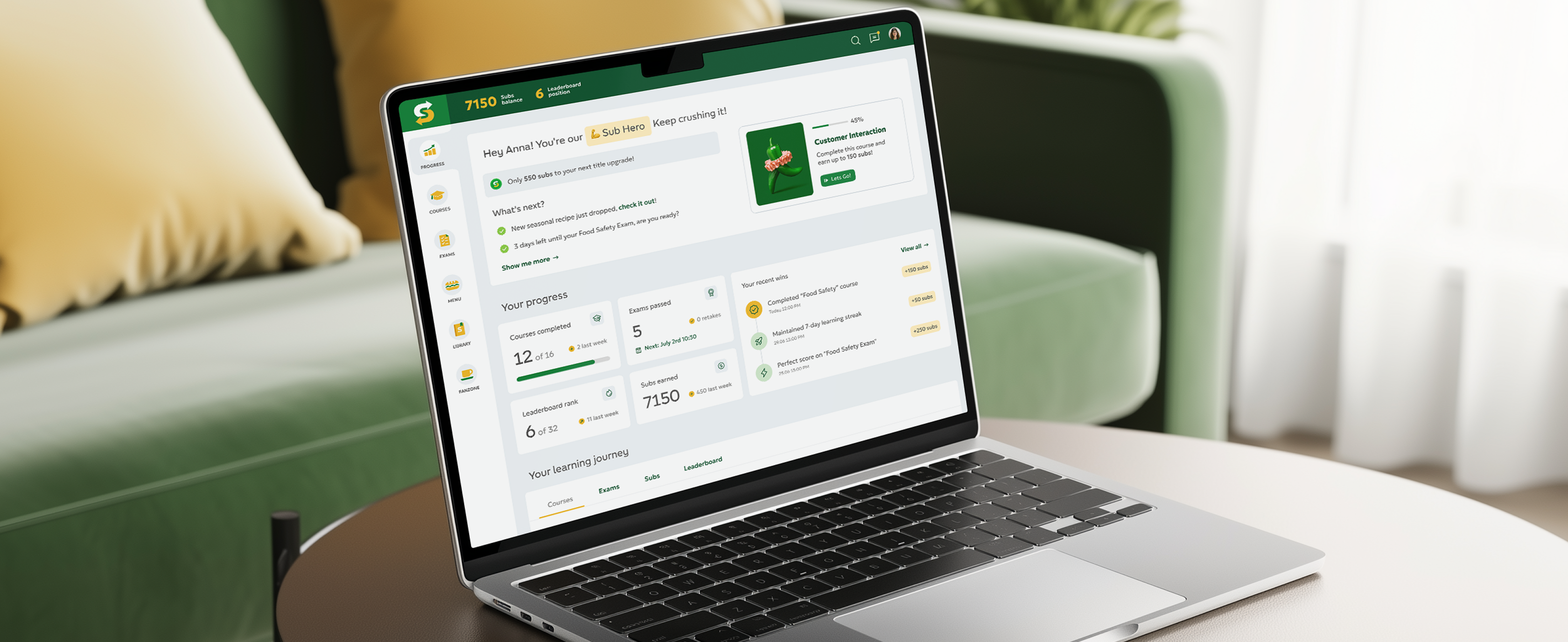 Employee learning experience: dashboards, courses, and progress in the Subway Russia training platform